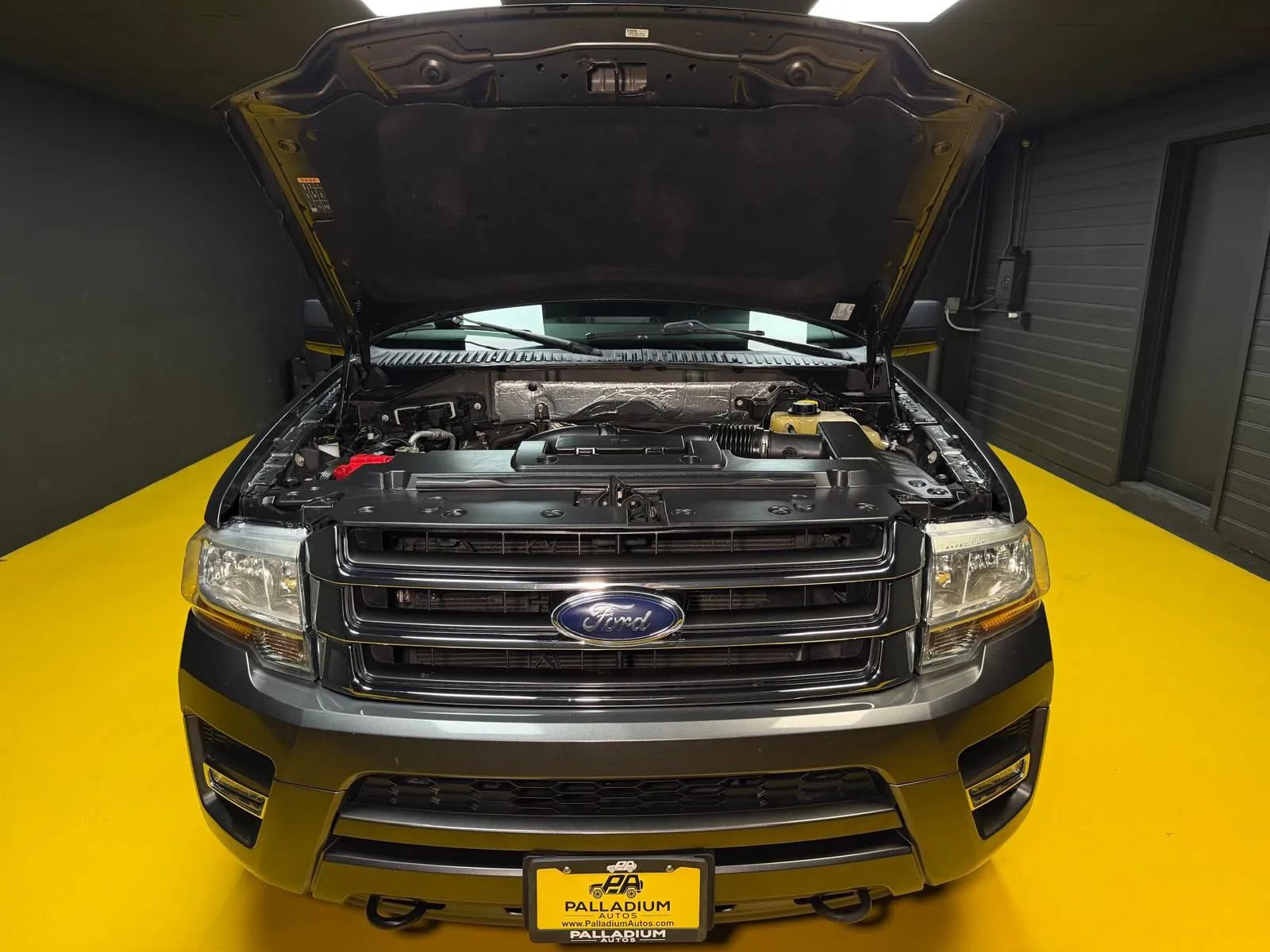 Used 2017 Ford Expedition EL XLT AWD/4WD image 39