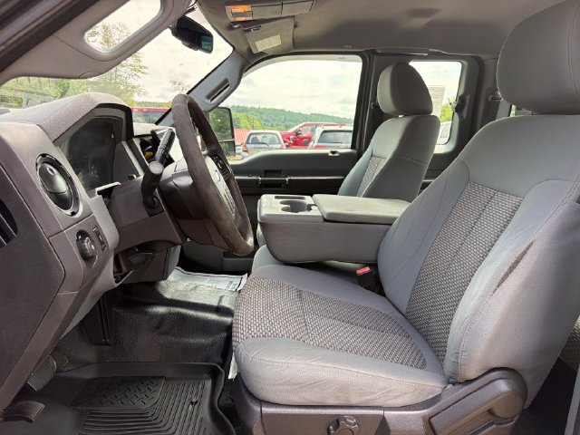 Used 2015 Ford F250 XL w/ Power Equipment Group AWD/4WD image 11