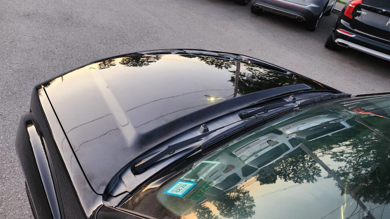 Used 2011 Nissan Pathfinder Silver image 23