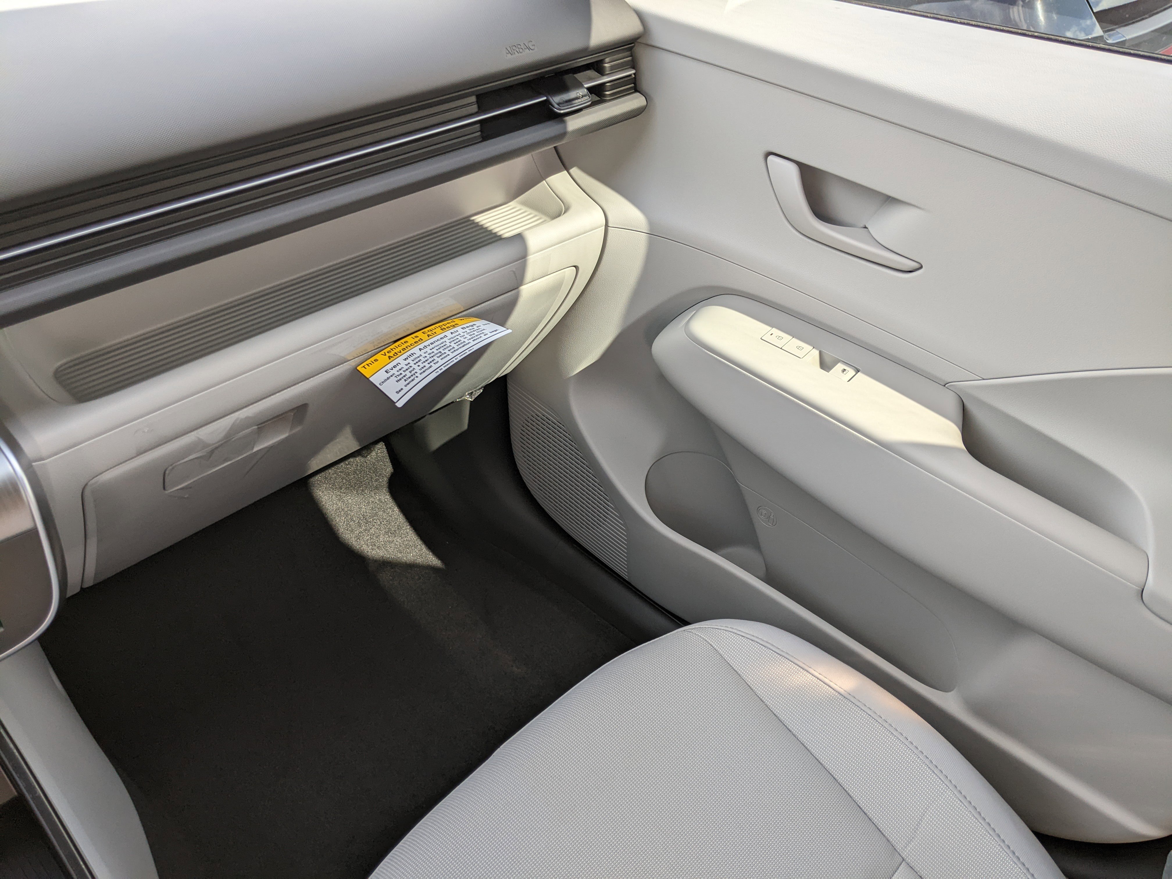 New 2025 Hyundai Kona SEL image 14