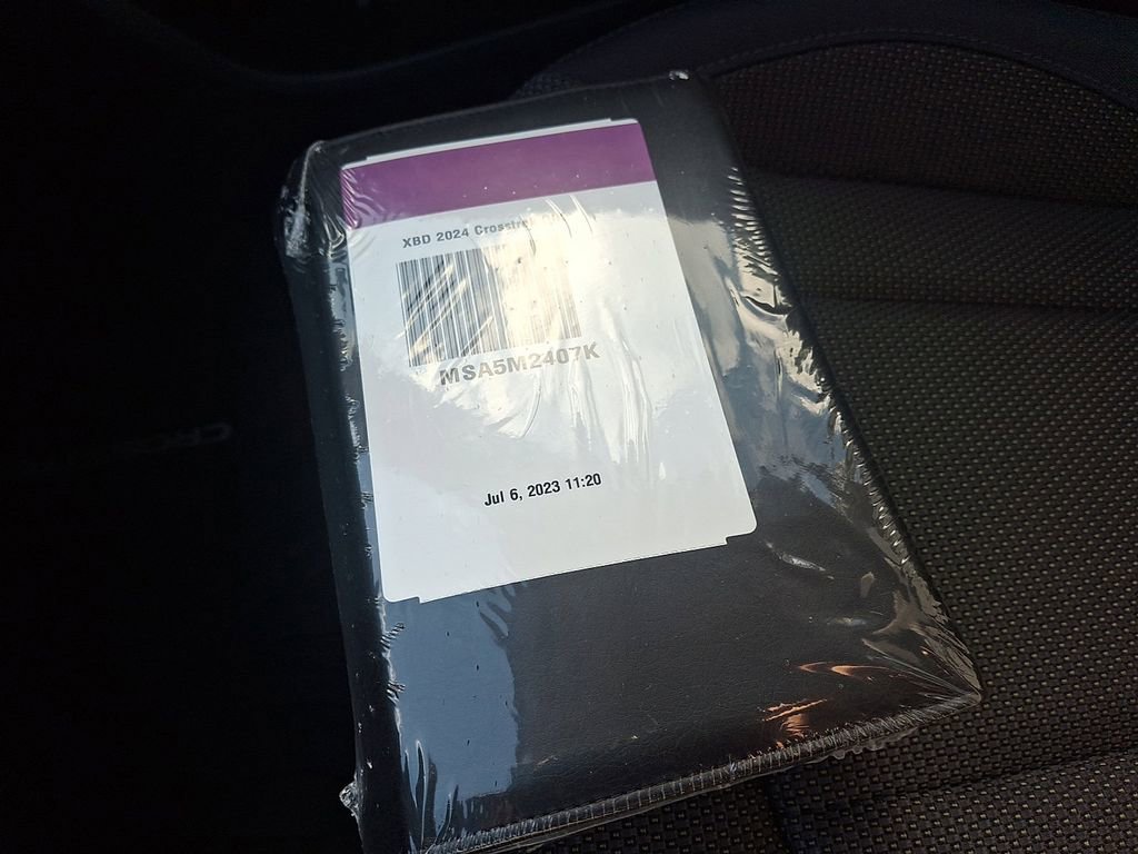 Used 2024 Subaru Crosstrek 2.0i Premium w/ Popular Package #3 image 24