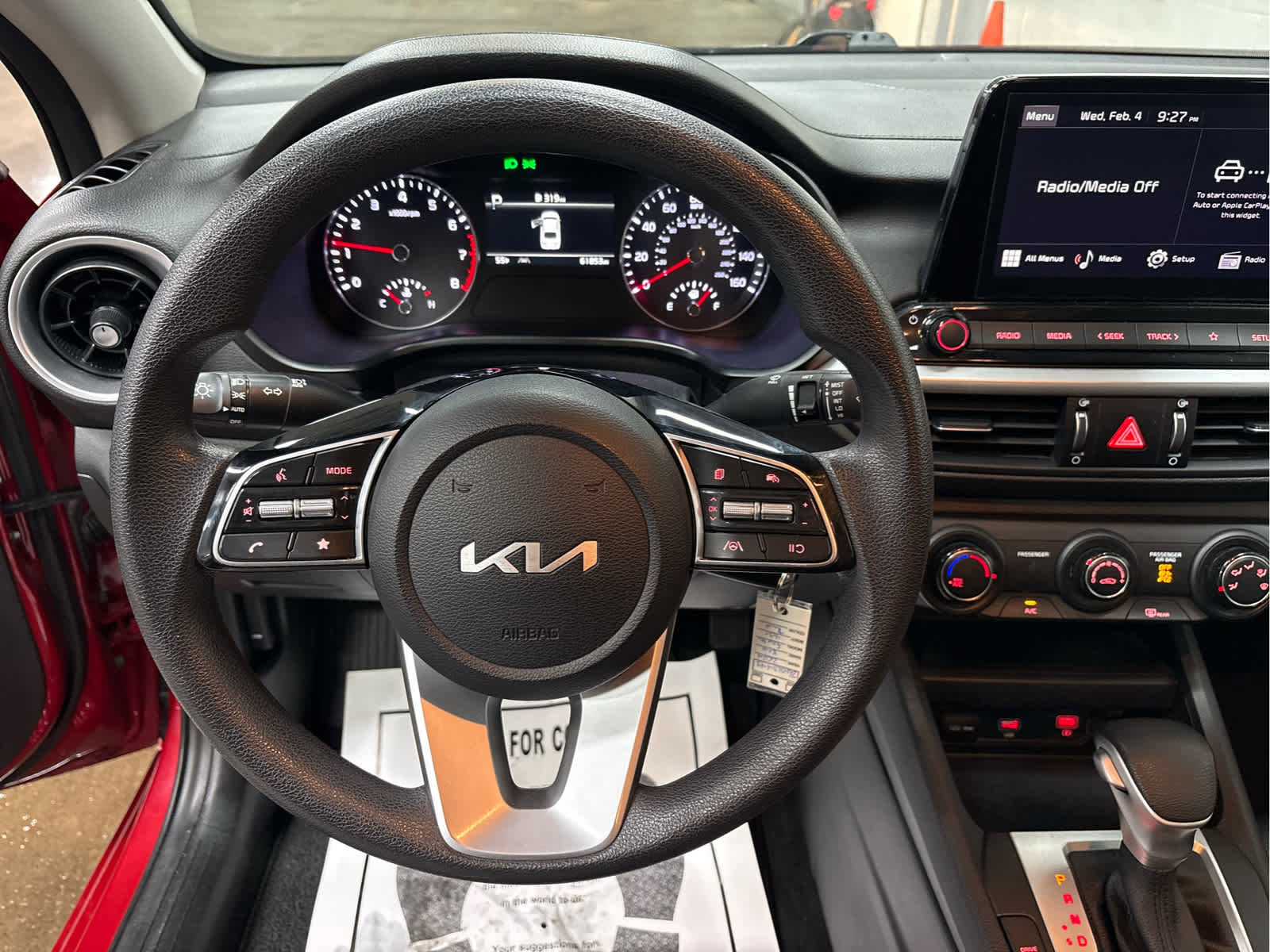 Used 2024 Kia Forte LXS image 9