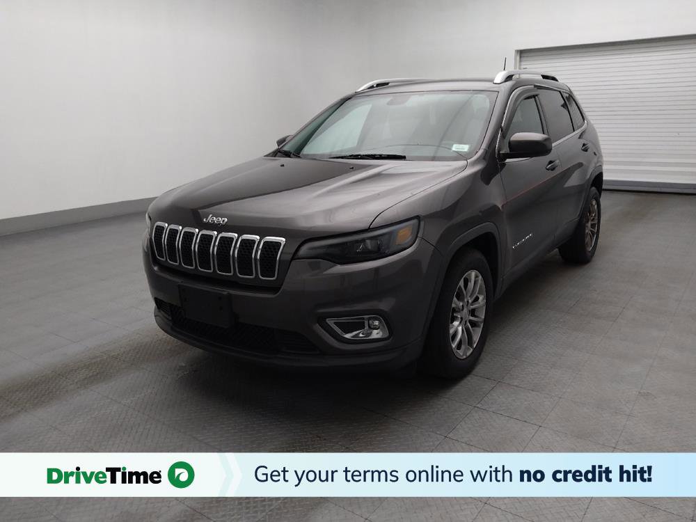 Used 2019 Jeep Cherokee Latitude Plus w/ Comfort/Convenience Group
