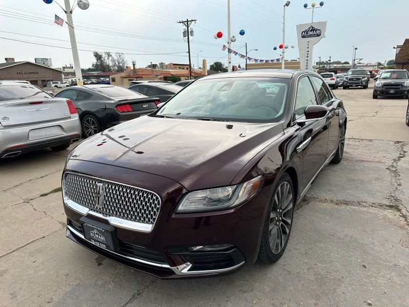 Used 2019 Lincoln Continental Select w/ Continental Climate Package AWD/4WD image 3