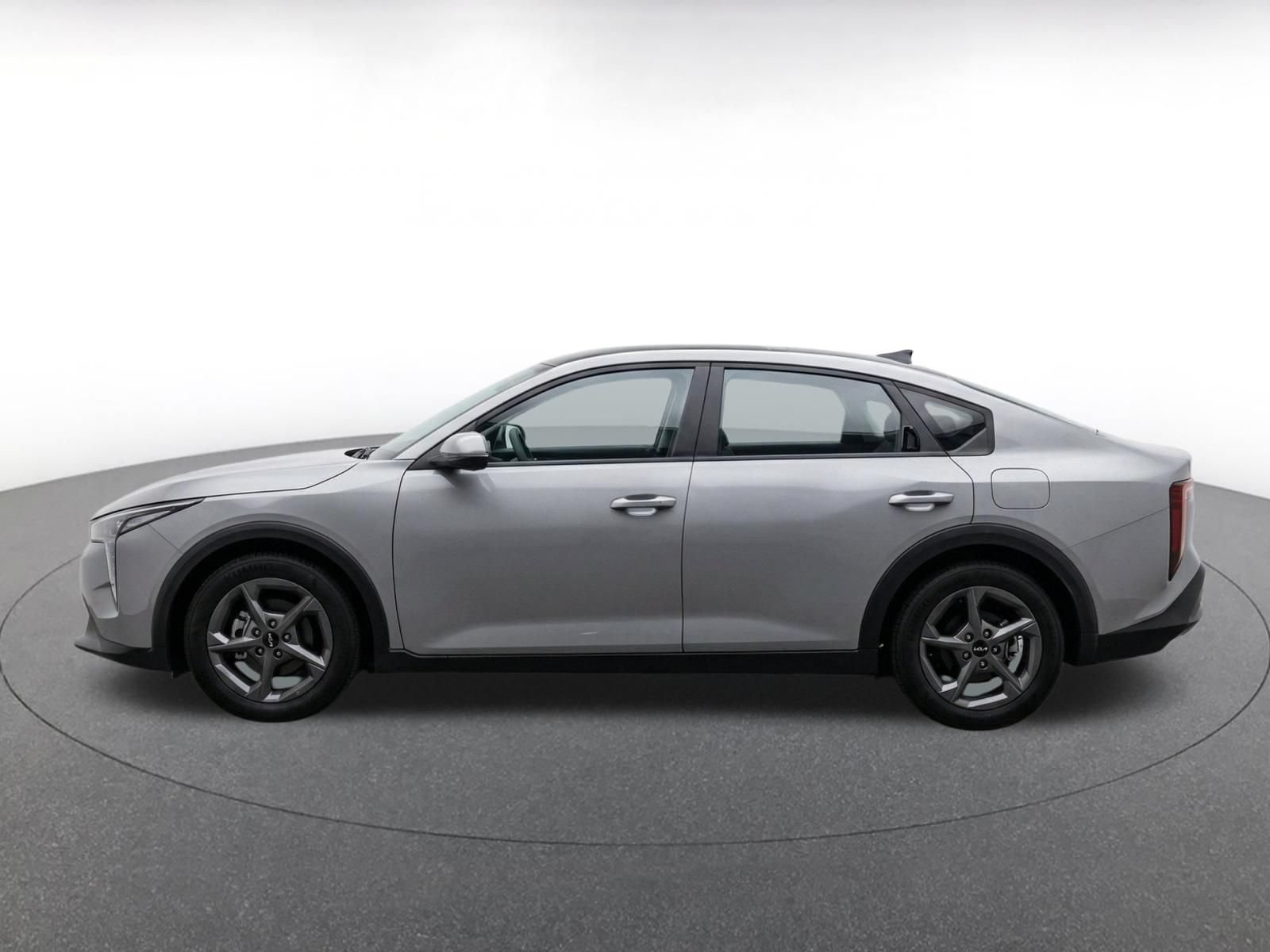 Used 2026 Kia K4 FWD image 4