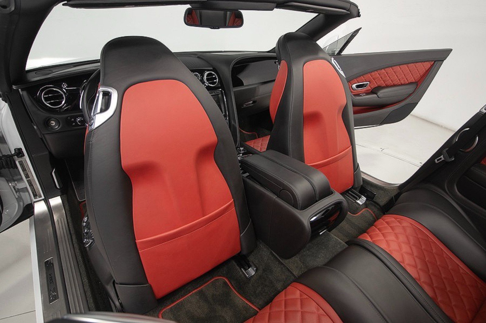Used 2017 Bentley Continental GT V8 S image 37