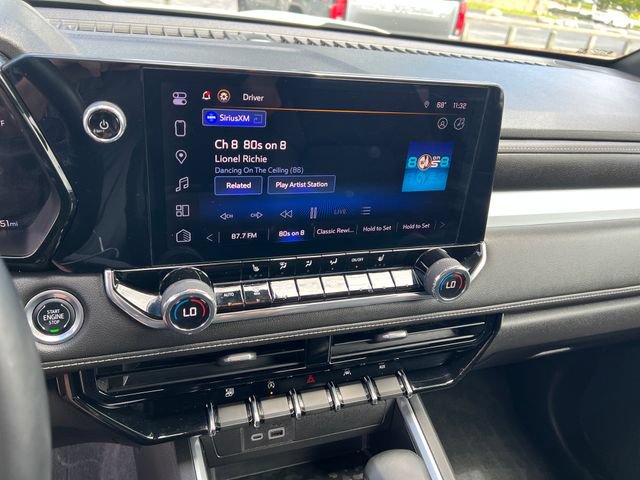 Certified 2024 Chevrolet Colorado LT w/ LT Convenience Package III AWD/4WD image 20