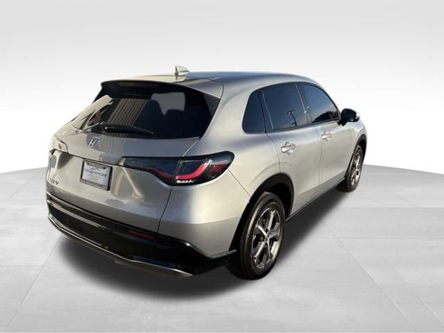 Used 2023 Honda HR-V EX-L image 5