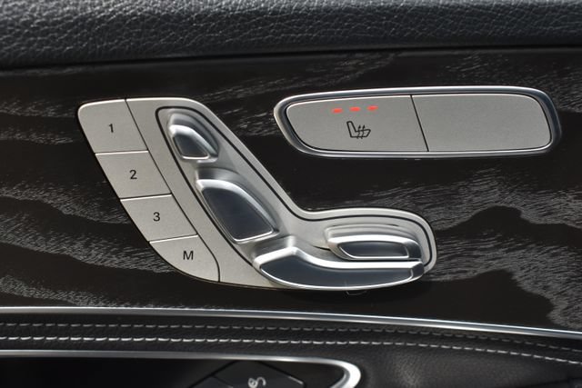 Used 2015 Mercedes-Benz C 300 4MATIC Sedan w/ Premium 1 Package image 18