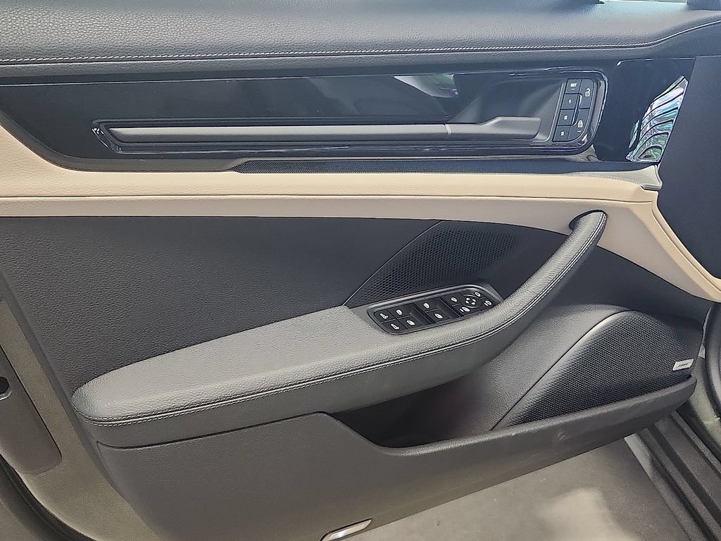 New 2026 Porsche Panamera 4 AWD/4WD image 13