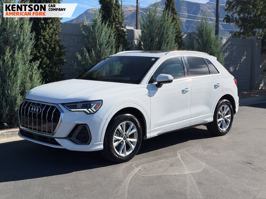 Used 2025 Audi Q3 2.0T Premium AWD/4WD image 3
