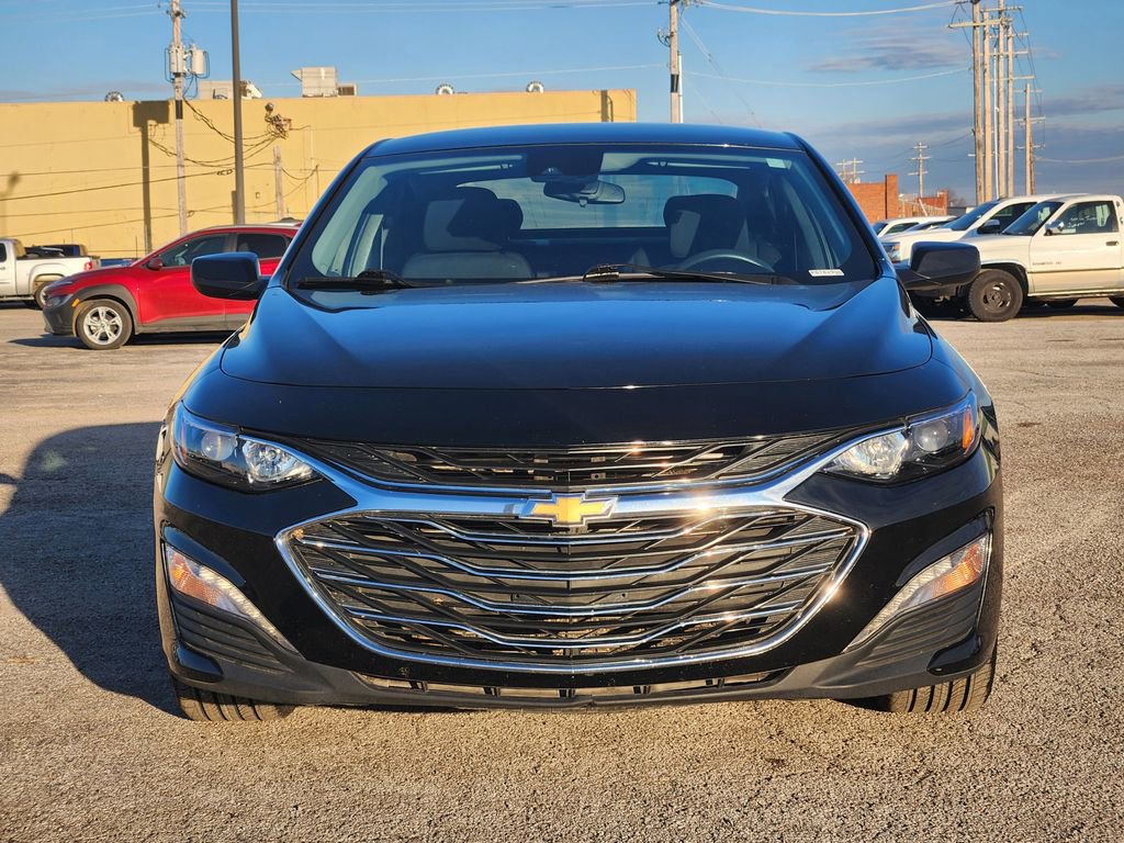 Used 2024 Chevrolet Malibu LT video 2