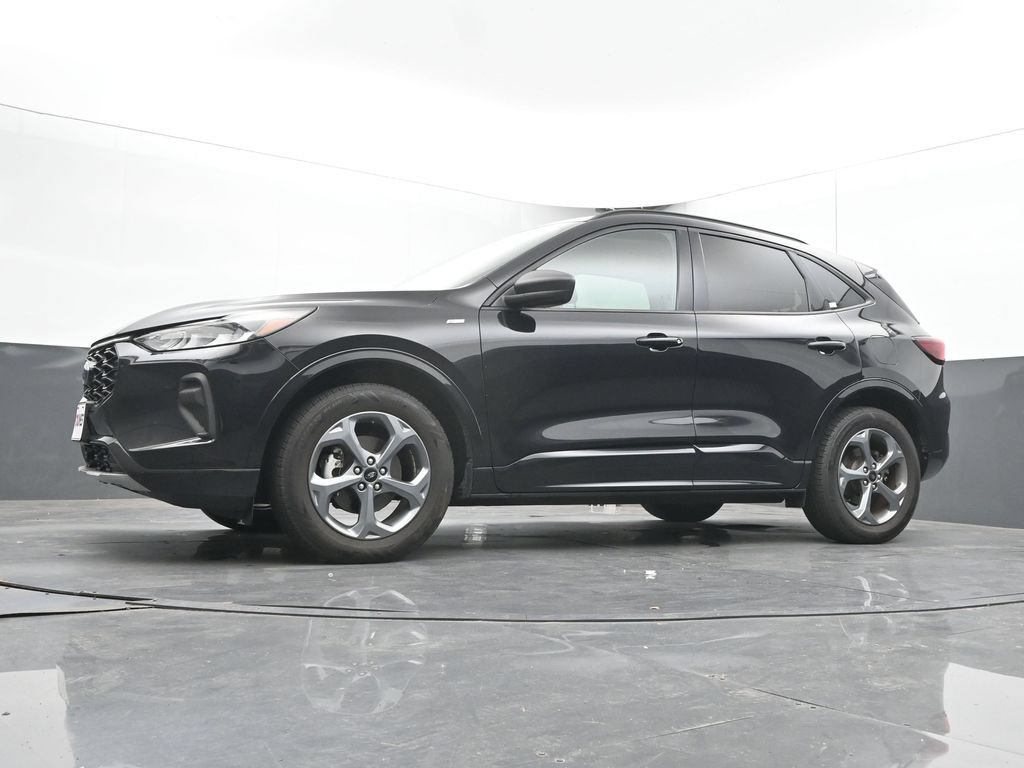 Used 2024 Ford Escape ST-Line AWD/4WD image 46