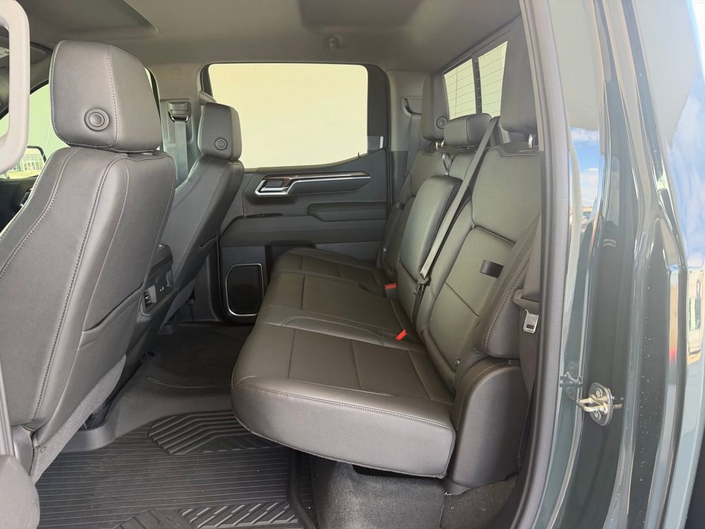 Used 2026 Chevrolet Silverado 1500 LT image 12
