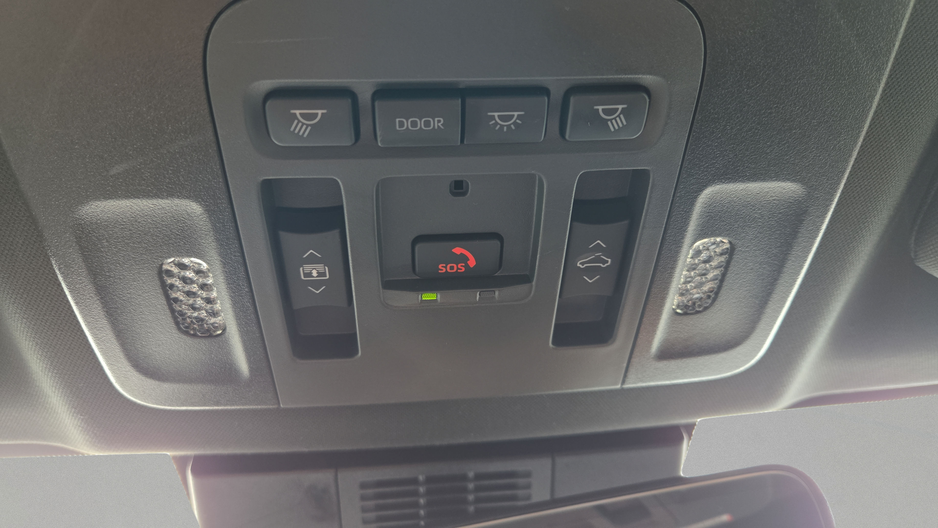 Certified 2025 Toyota Camry XSE FWD image 34