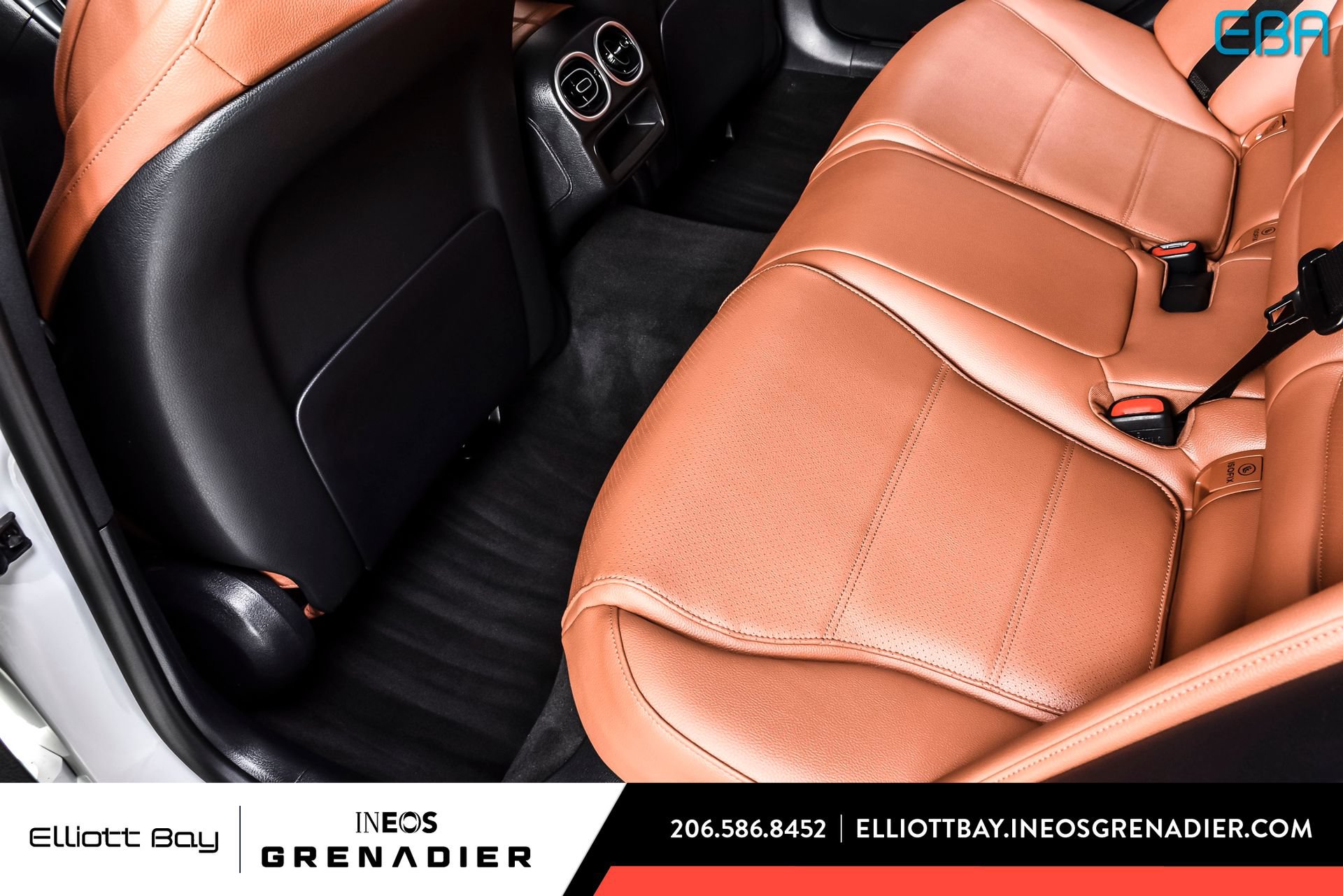 Used 2025 Mercedes-Benz C 300 4MATIC Sedan image 20