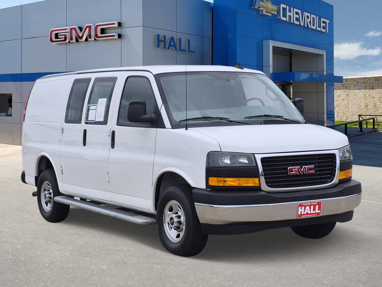 Certified 2024 GMC Savana 2500 w/ Driver Convenience Package RWD image 1