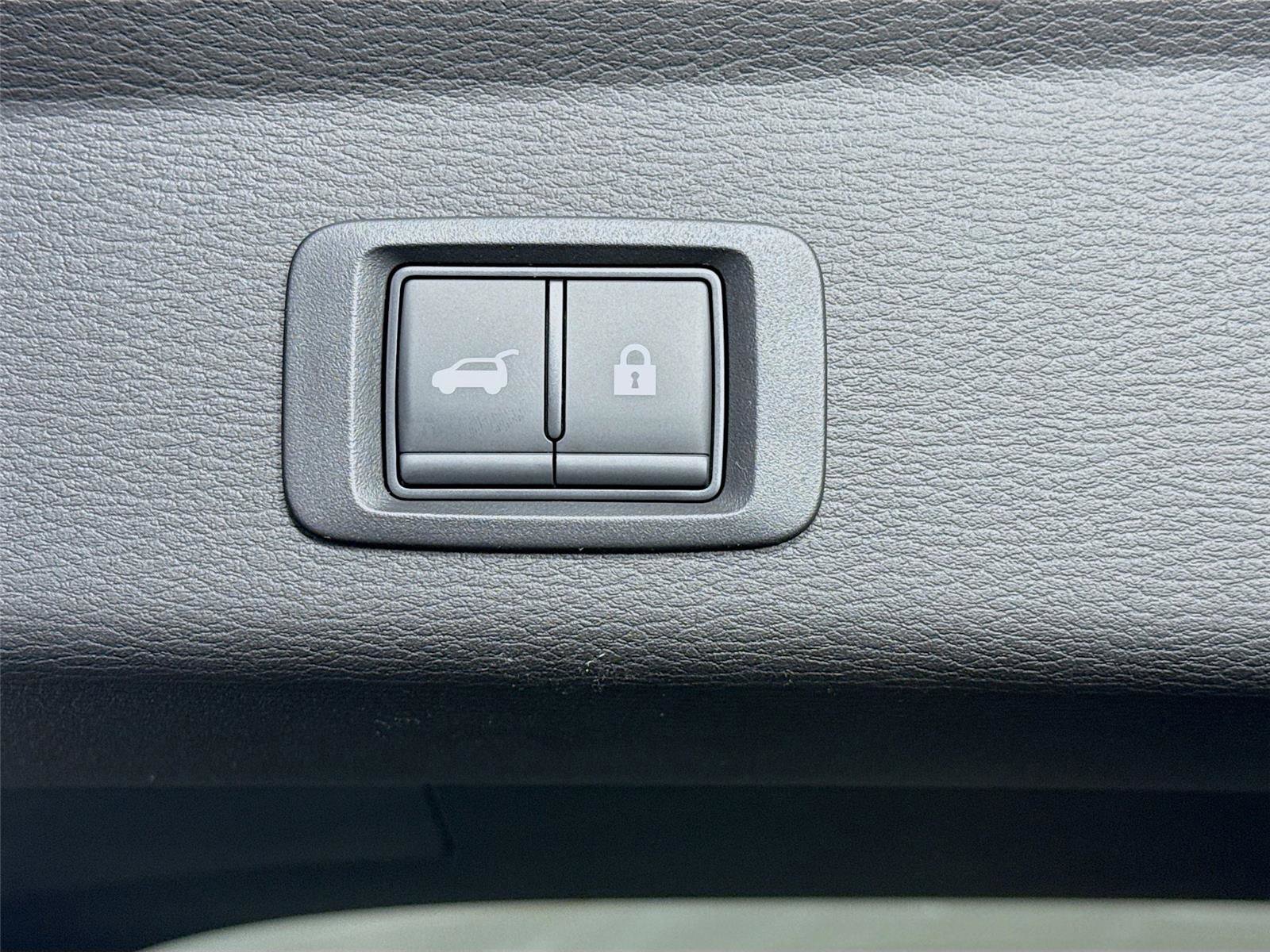 New 2026 Mitsubishi Outlander SE image 20