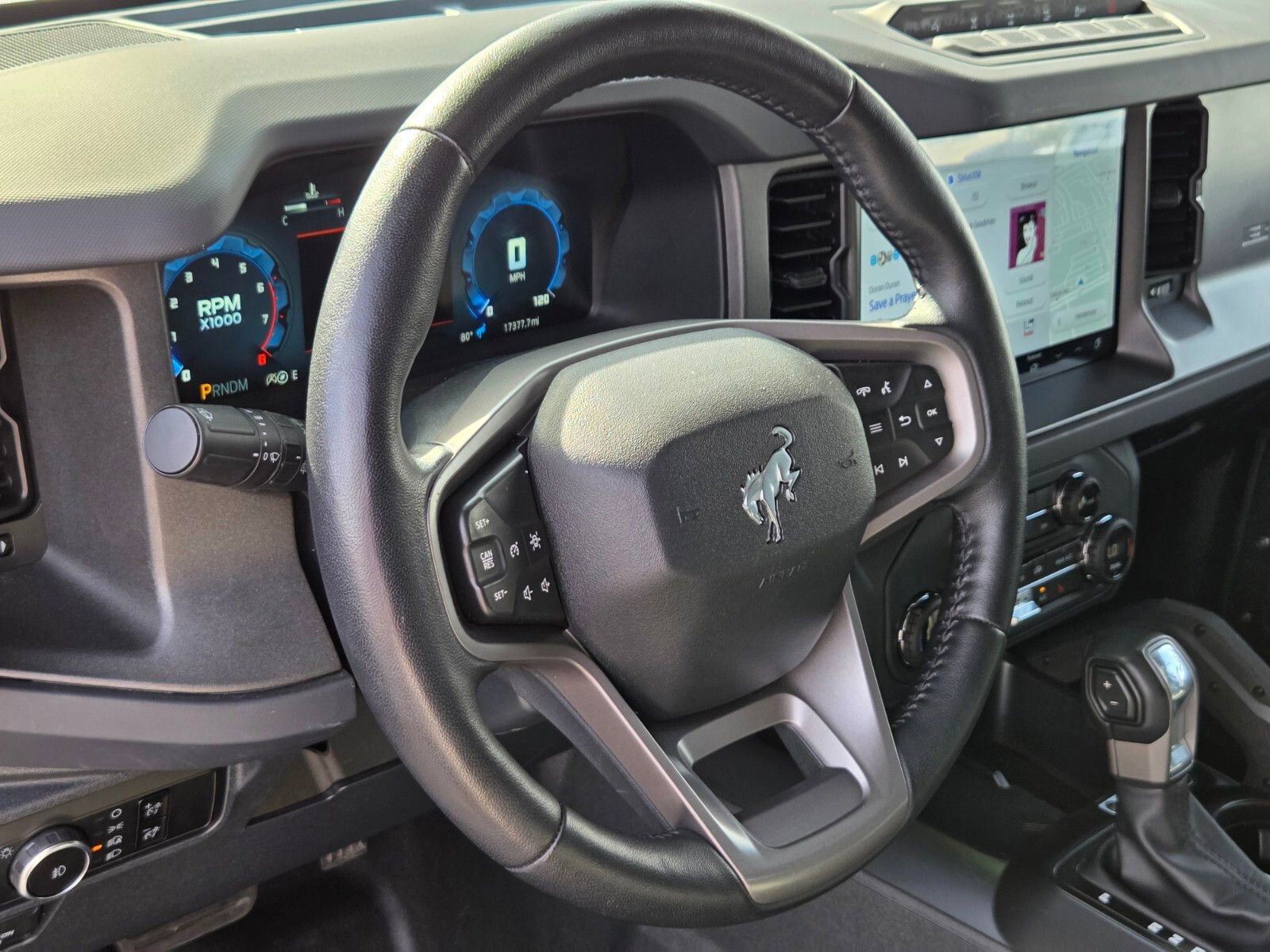 Certified 2025 Ford Bronco Badlands image 18