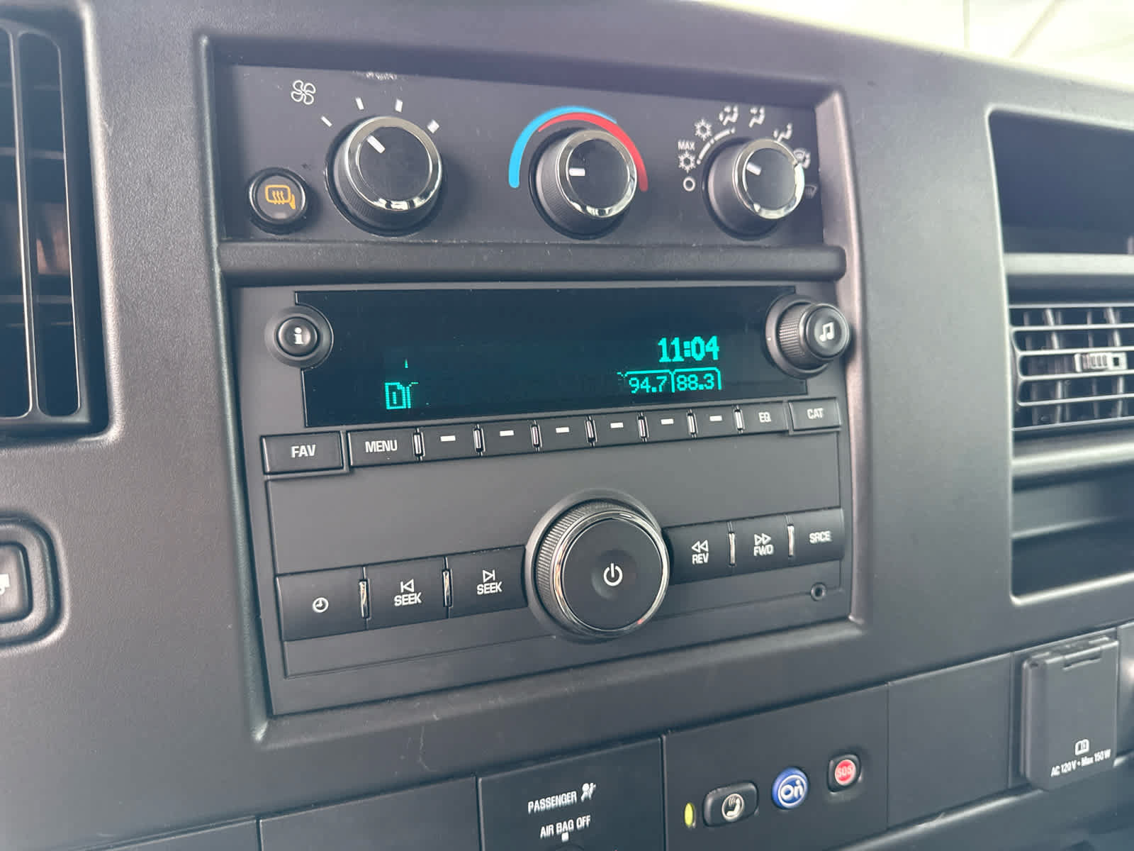 Certified 2023 Chevrolet Express 3500 LS RWD image 15