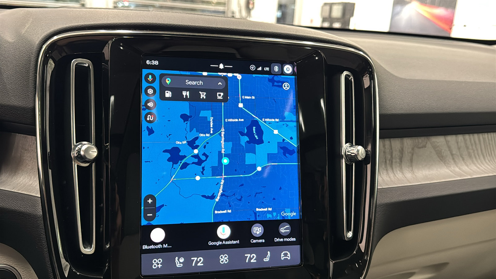 New 2026 Volvo XC40 B5 Ultra w/ Climate Package AWD/4WD image 16