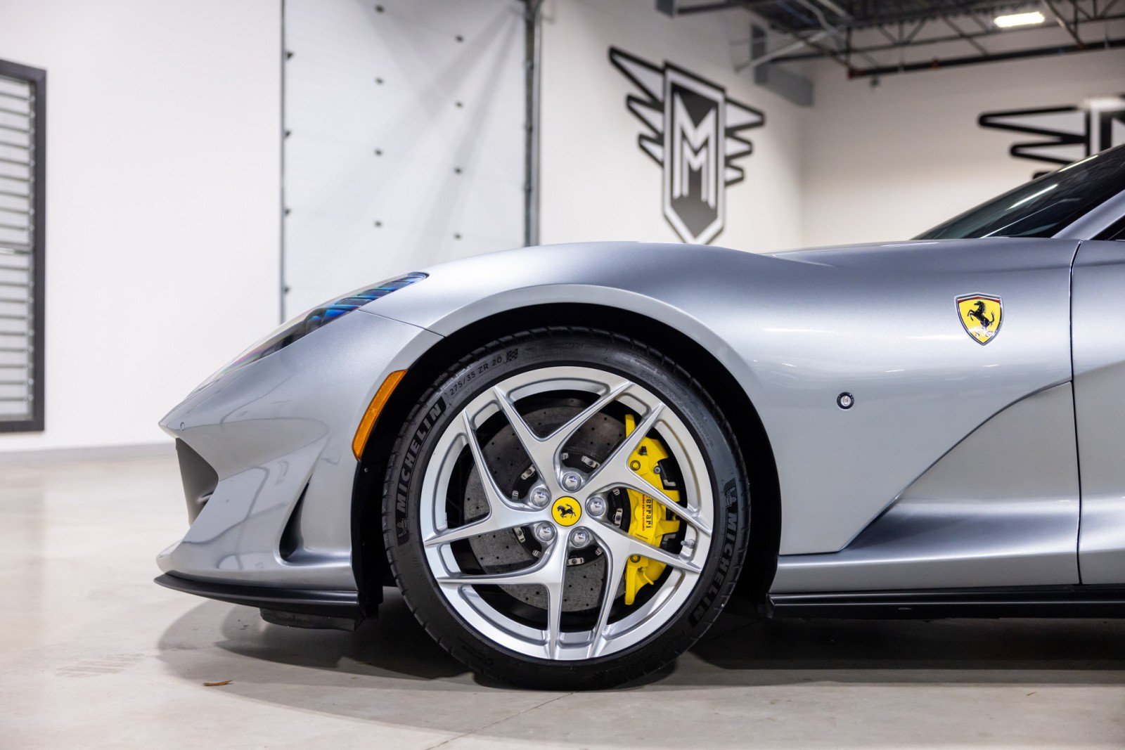 Used 2019 Ferrari 812 Superfast RWD image 17