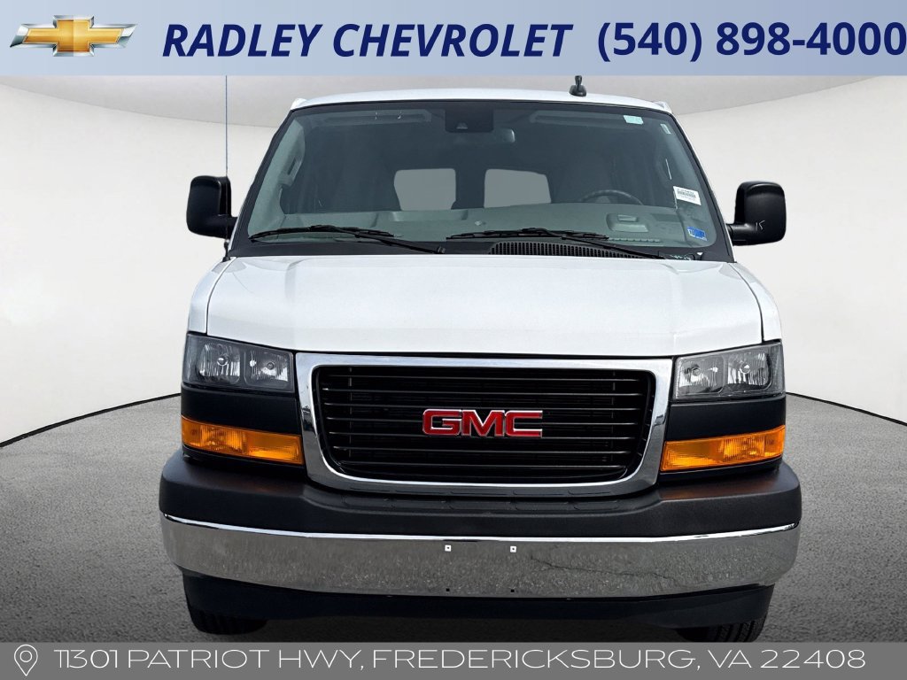 Used 2025 GMC Savana 3500 LT w/ LT Preferred Equipment Group RWD image 13