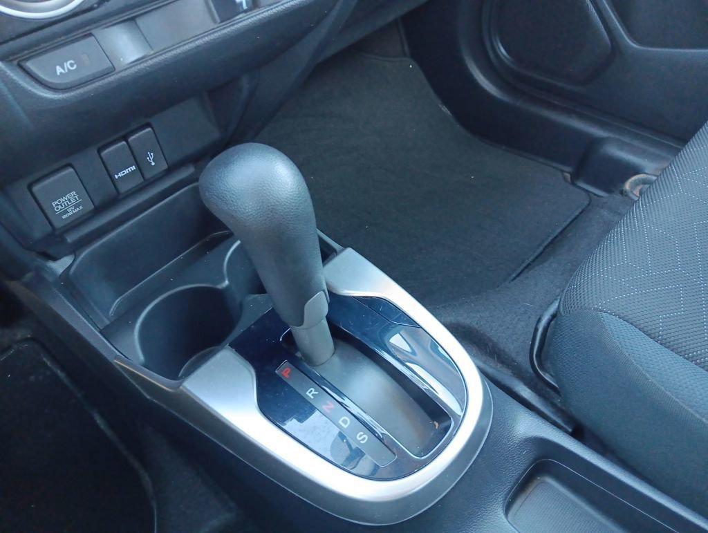 Used 2015 Honda Fit EX image 20