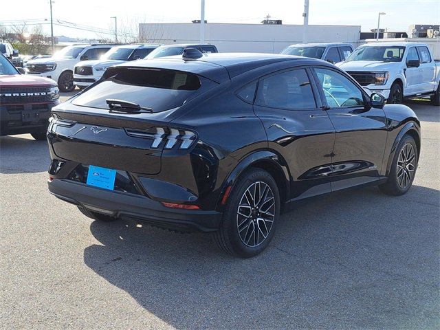 Certified 2025 Ford Mustang Mach-E Premium image 5