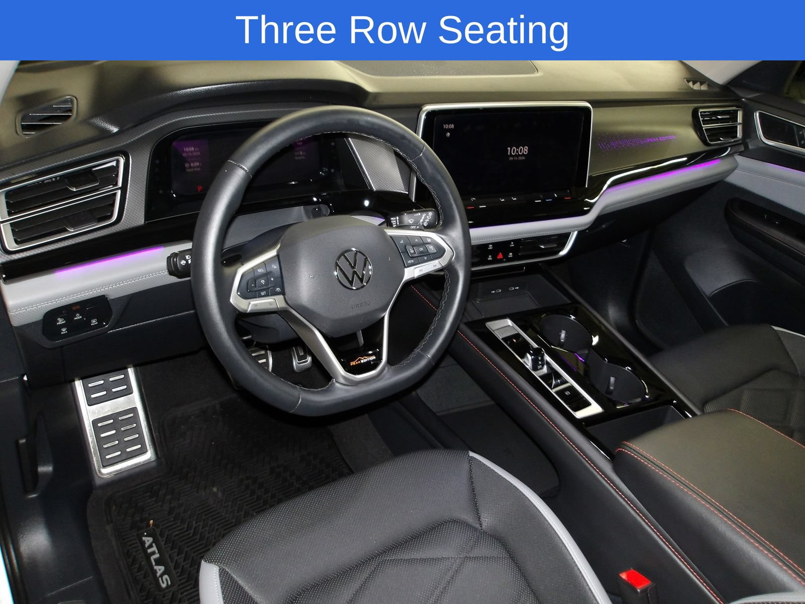 Used 2025 Volkswagen Atlas Peak Edition SE AWD/4WD image 7