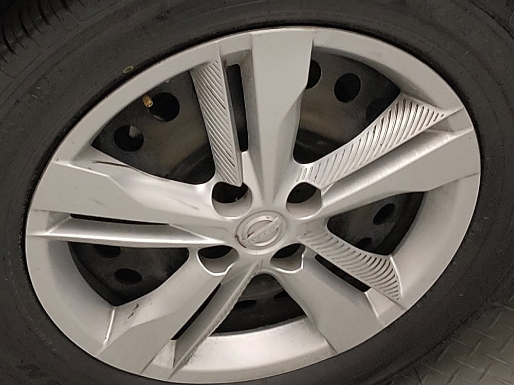 Used 2024 Nissan Kicks S FWD image 31