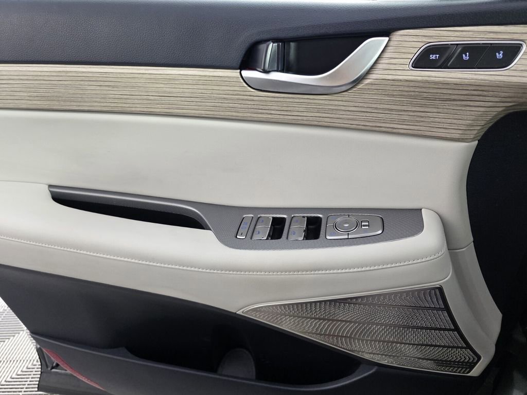 Used 2022 Hyundai Palisade Limited image 29