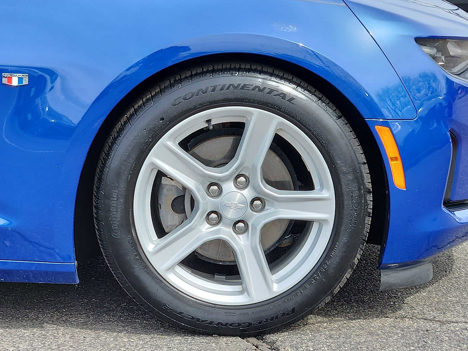 Used 2019 Chevrolet Camaro LT RWD image 8