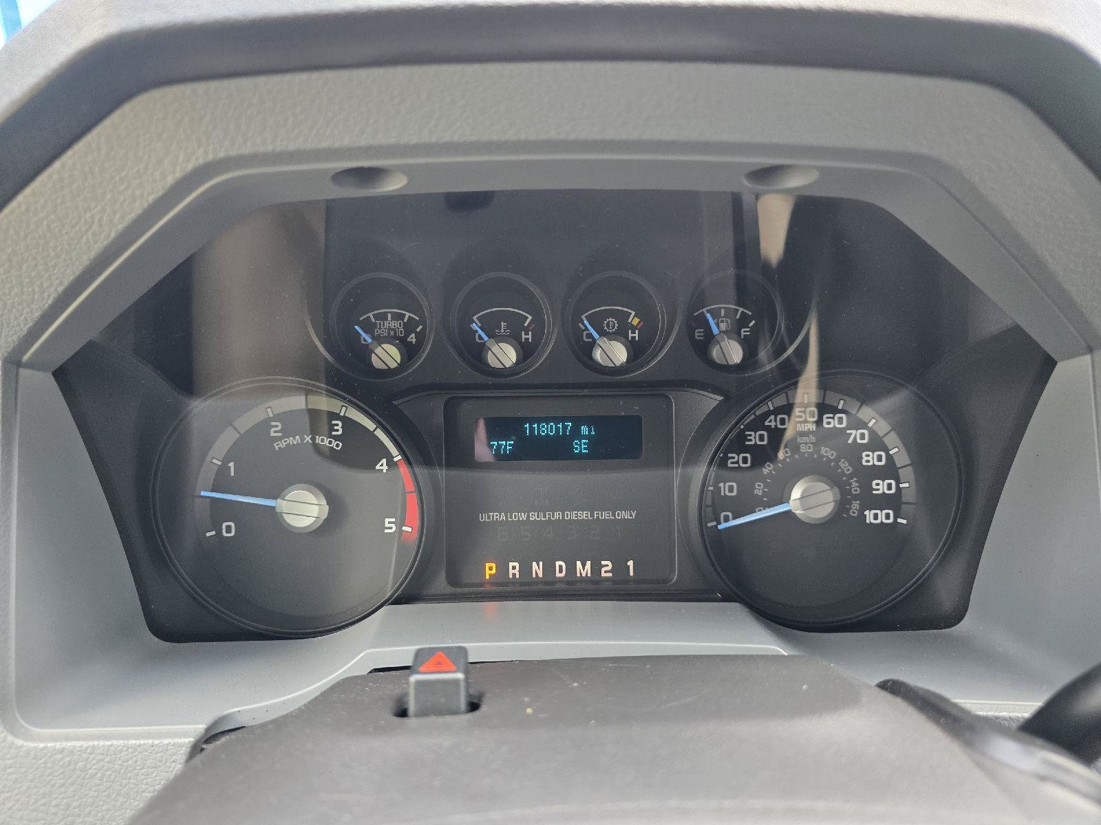 Used 2015 Ford F350 XLT w/ XLT Interior Package AWD/4WD image 13
