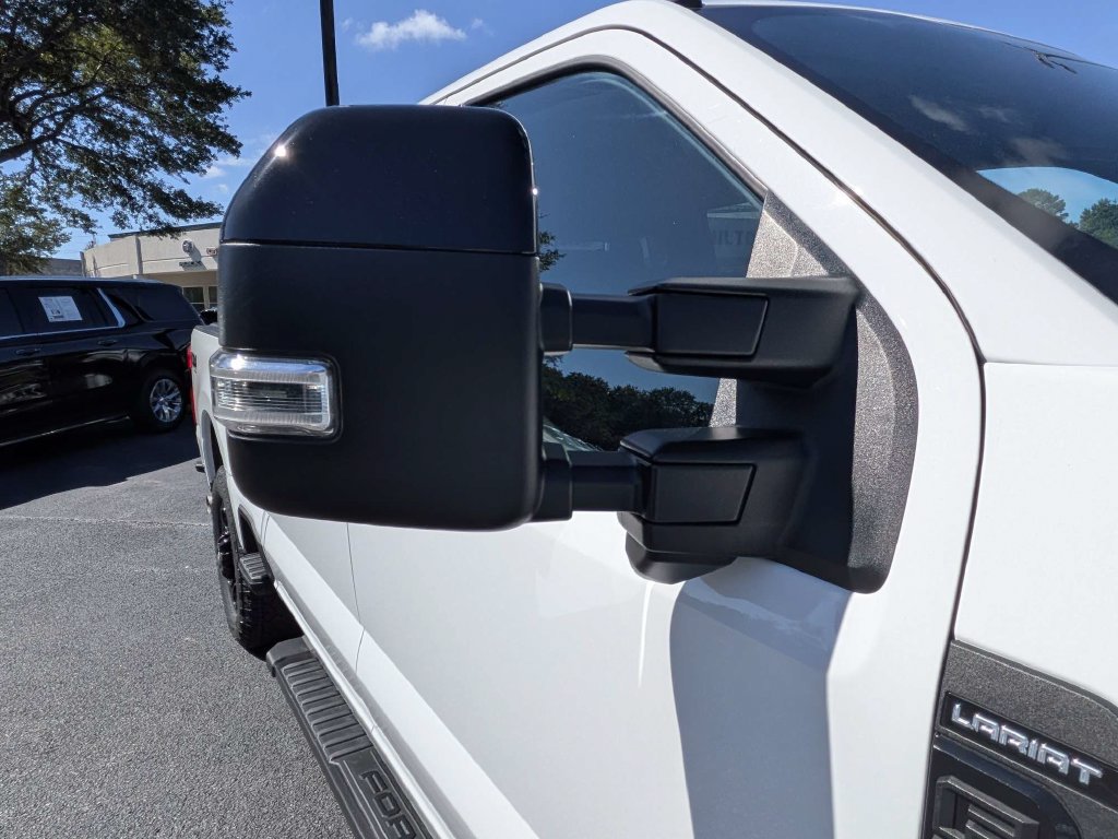 Used 2023 Ford F250 Lariat w/ Black Appearance Package AWD/4WD image 10