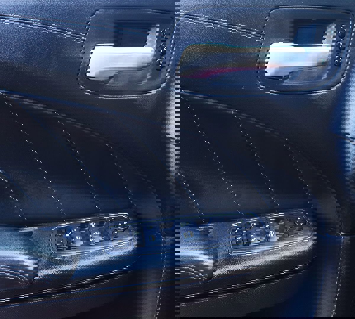 Used 2023 Dodge Charger Scat Pack w/ Daytona Edition Group image 43