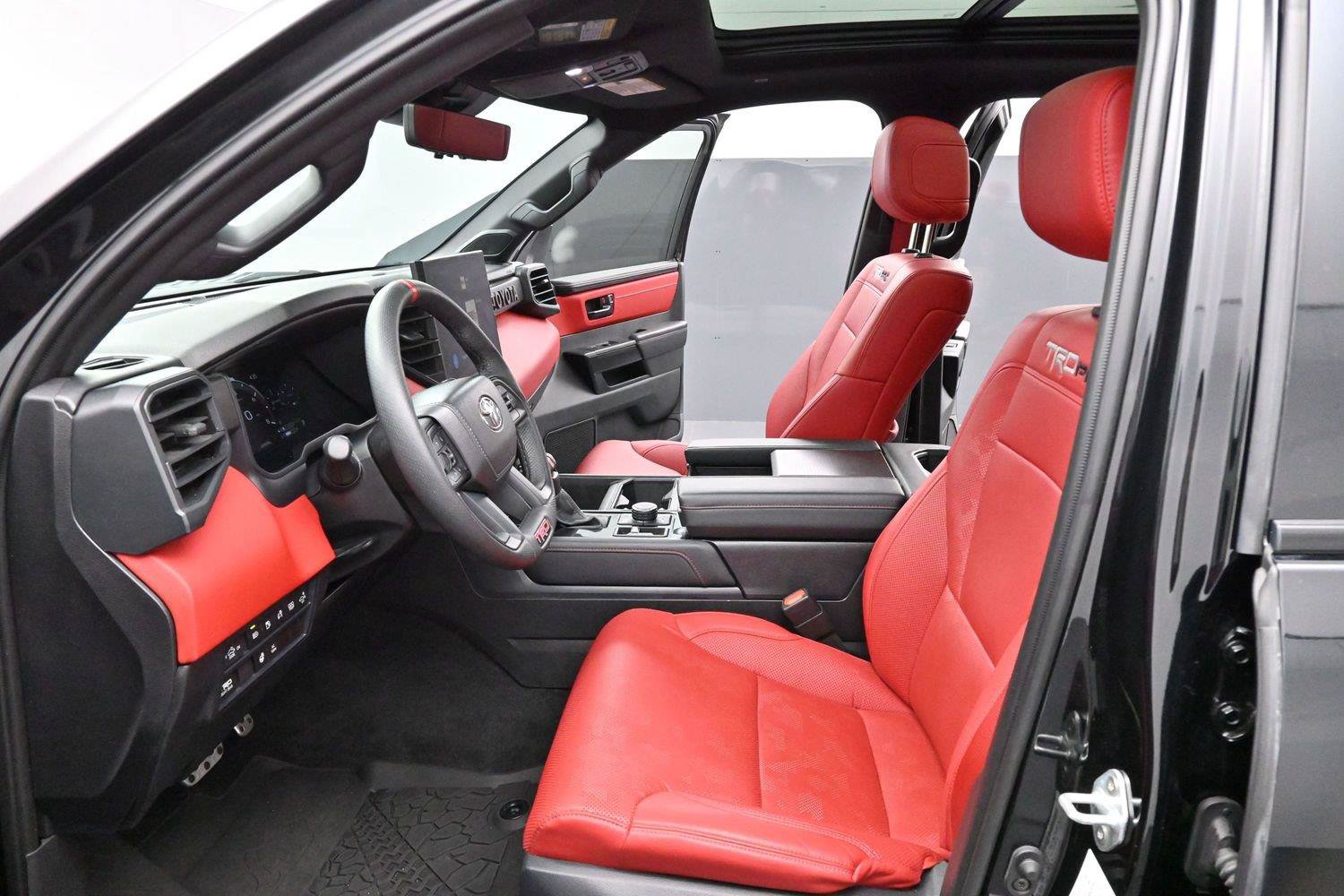 Used 2025 Toyota Tundra TRD Pro AWD/4WD image 11