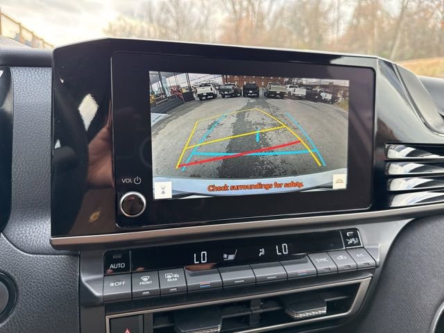 Used 2025 Toyota Camry LE image 26