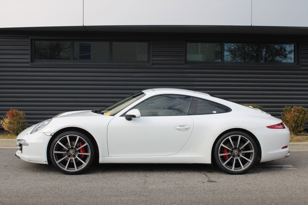 Used 2013 Porsche 911 Carrera image 2