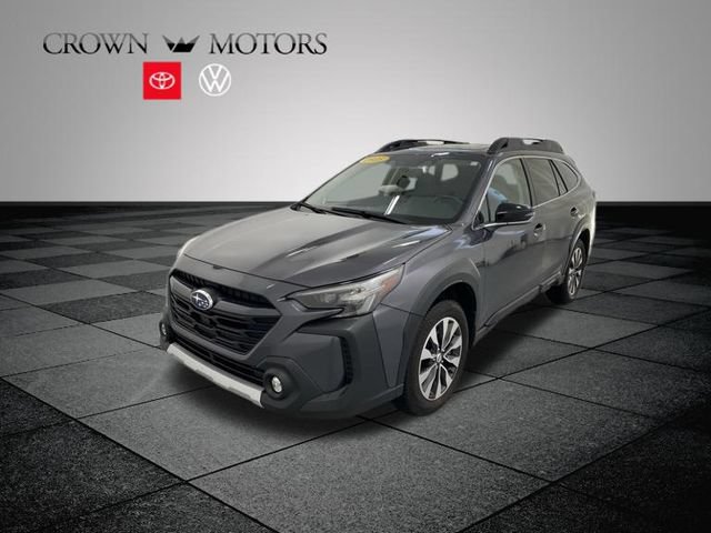 Used 2025 Subaru Outback Limited AWD/4WD image 3