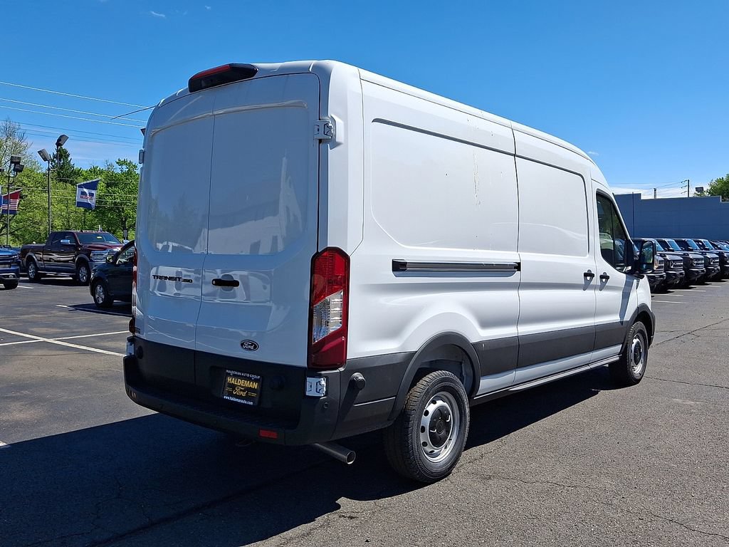 New 2026 Ford Transit 250 148 Medium Roof RWD image 4