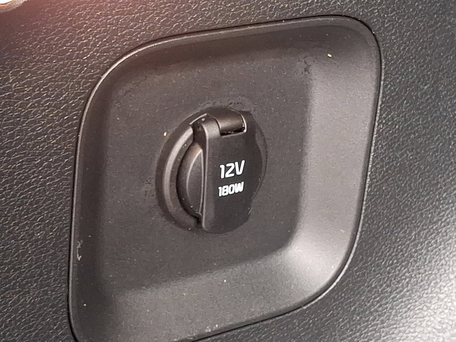 Used 2024 Kia Sportage LX image 31