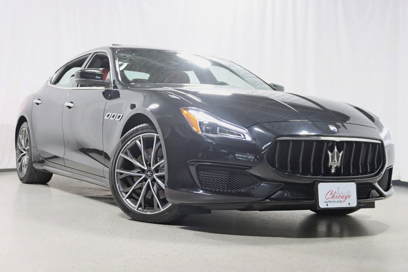 Used 2021 Maserati Quattroporte S Q4 AWD/4WD image 7