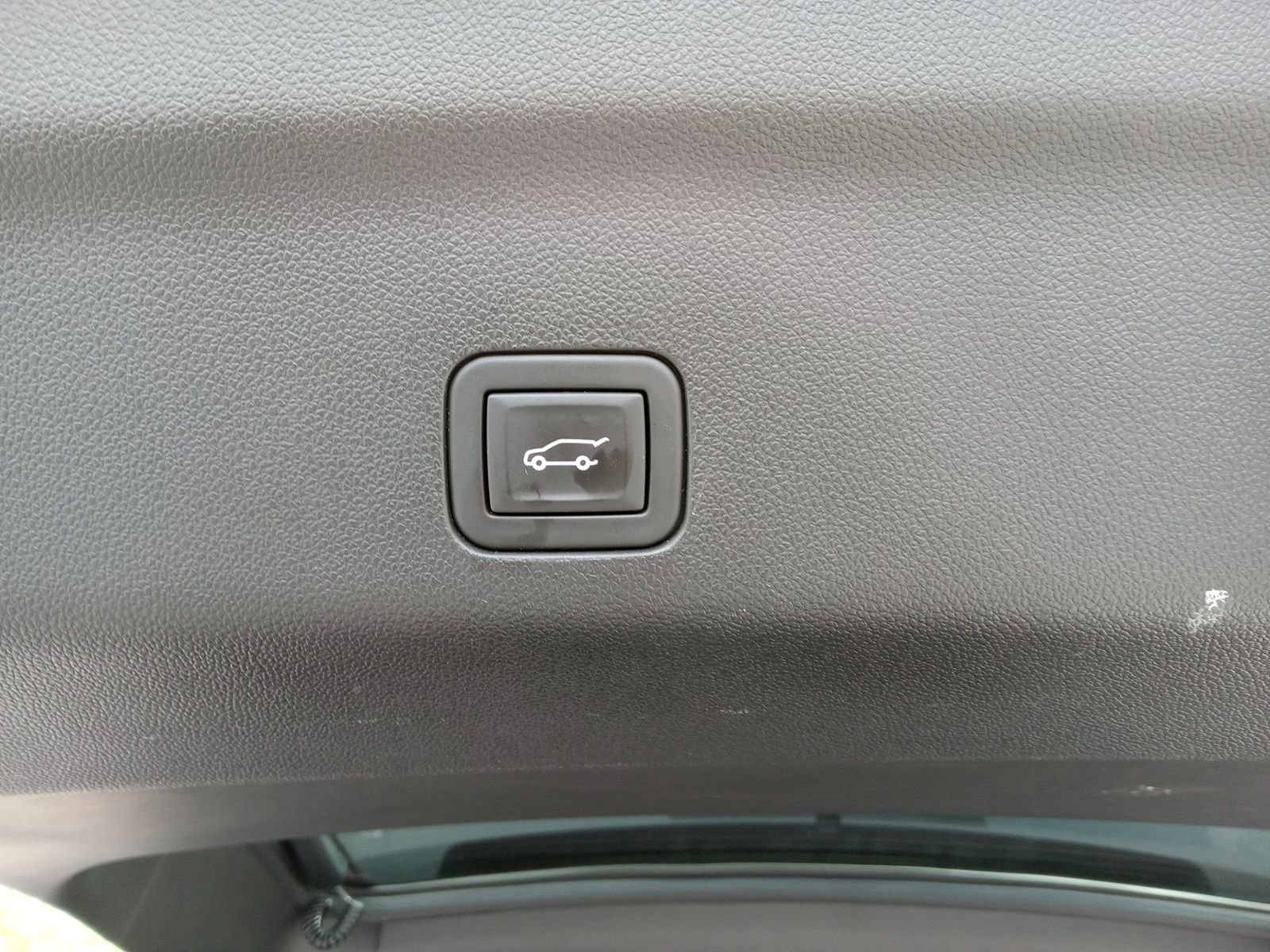 Used 2023 GMC Yukon Denali Ultimate w/ LPO, Floor Liner Package image 27