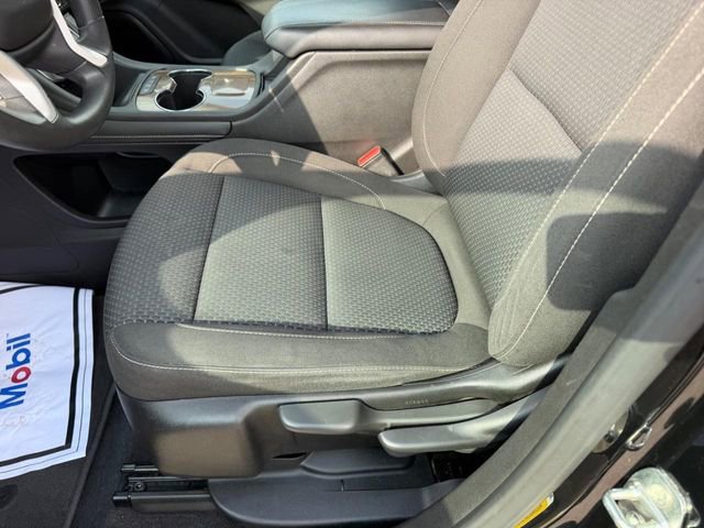 Used 2021 GMC Acadia SLE FWD image 17