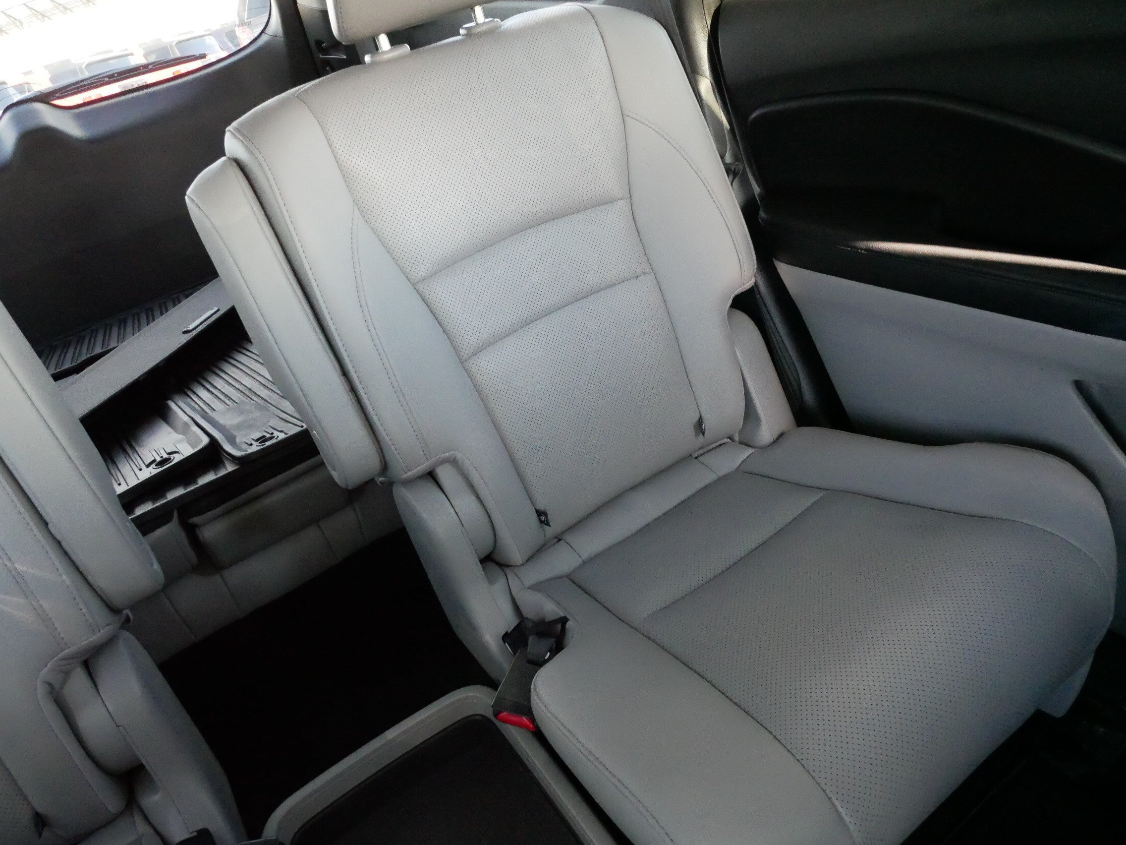 Used 2016 Honda Pilot Elite image 14