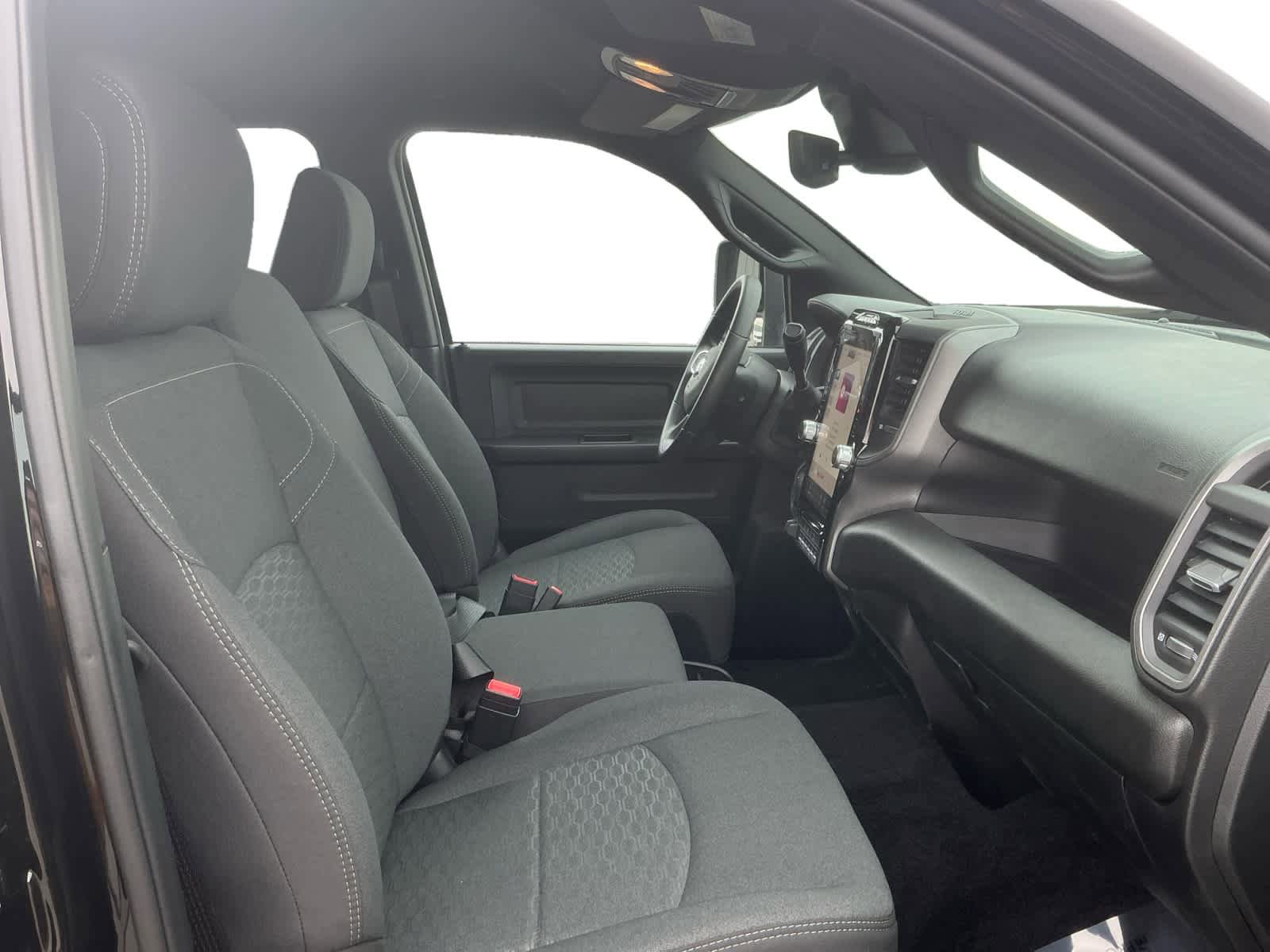 New 2026 RAM 3500 Tradesman AWD/4WD image 16