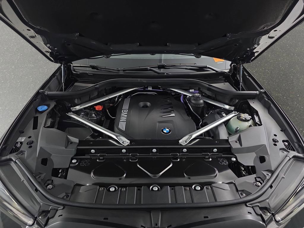 New 2026 BMW X5 xDrive40i w/ M Sport Package image 30