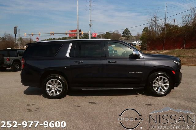 Used 2023 Chevrolet Suburban Premier image 4