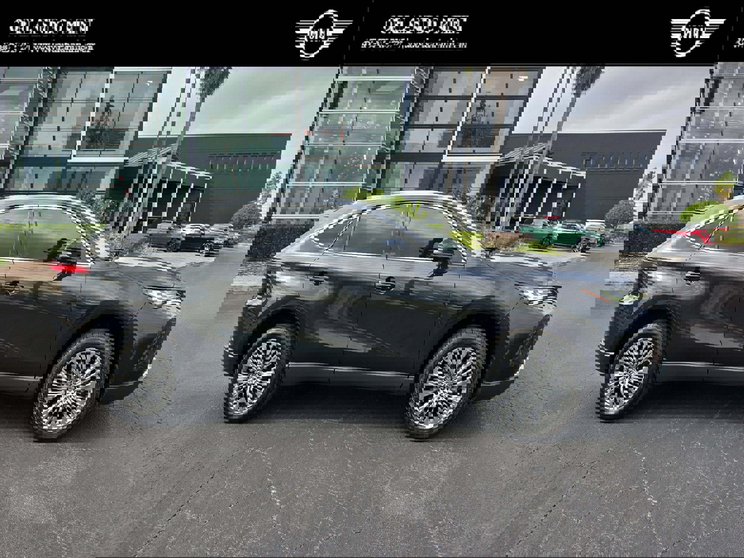 Used 2023 Toyota Venza XLE